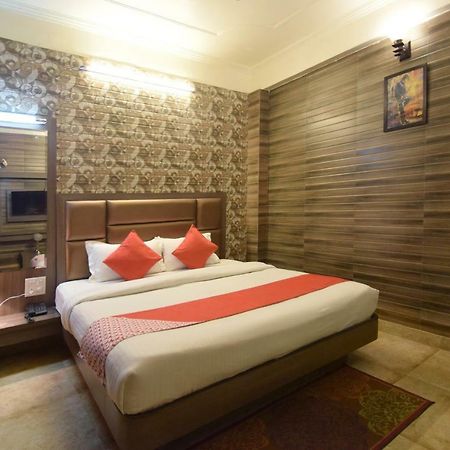 Oyo 5540 Etiler Hotel Katra  Exterior photo