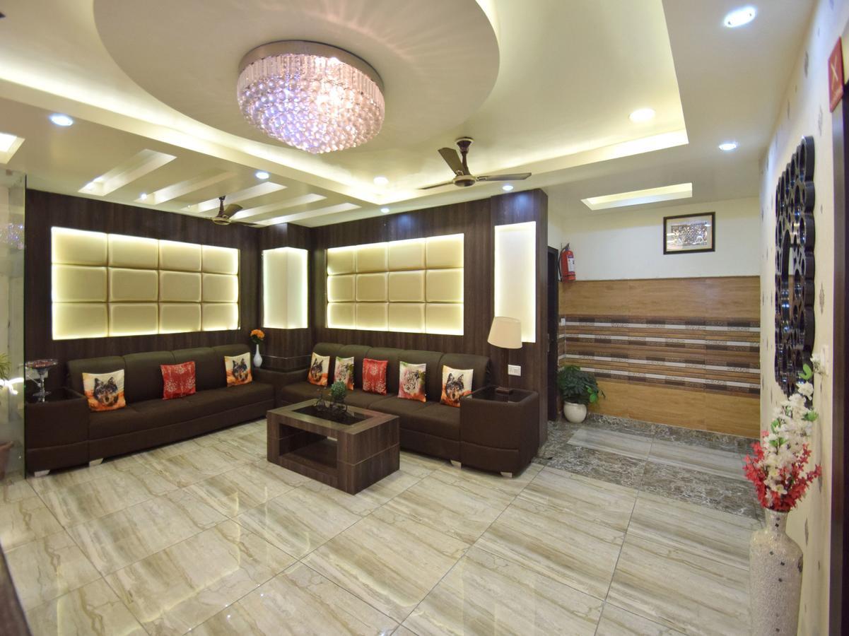 Oyo 5540 Etiler Hotel Katra  Exterior photo
